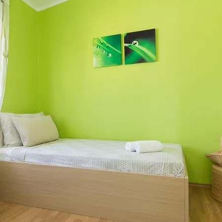 Pensionat Adrijana *