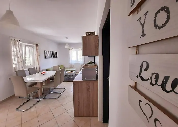 Adrijana 3* 말린스카